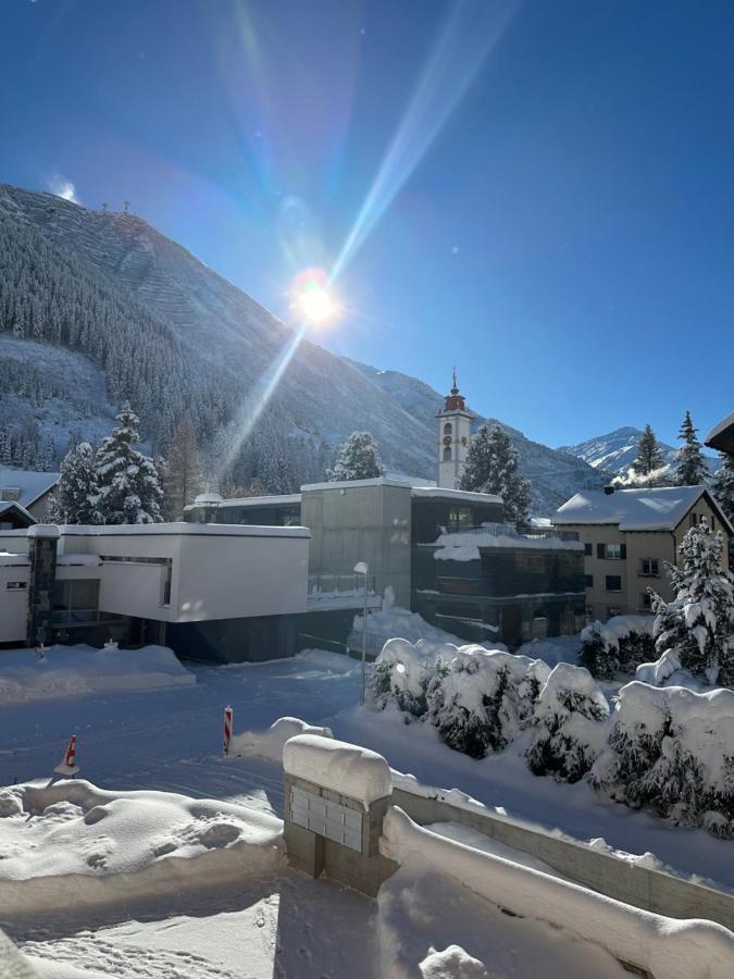 Mondholz Apartment Andermatt