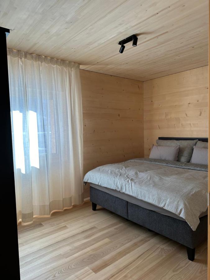 Mondholz