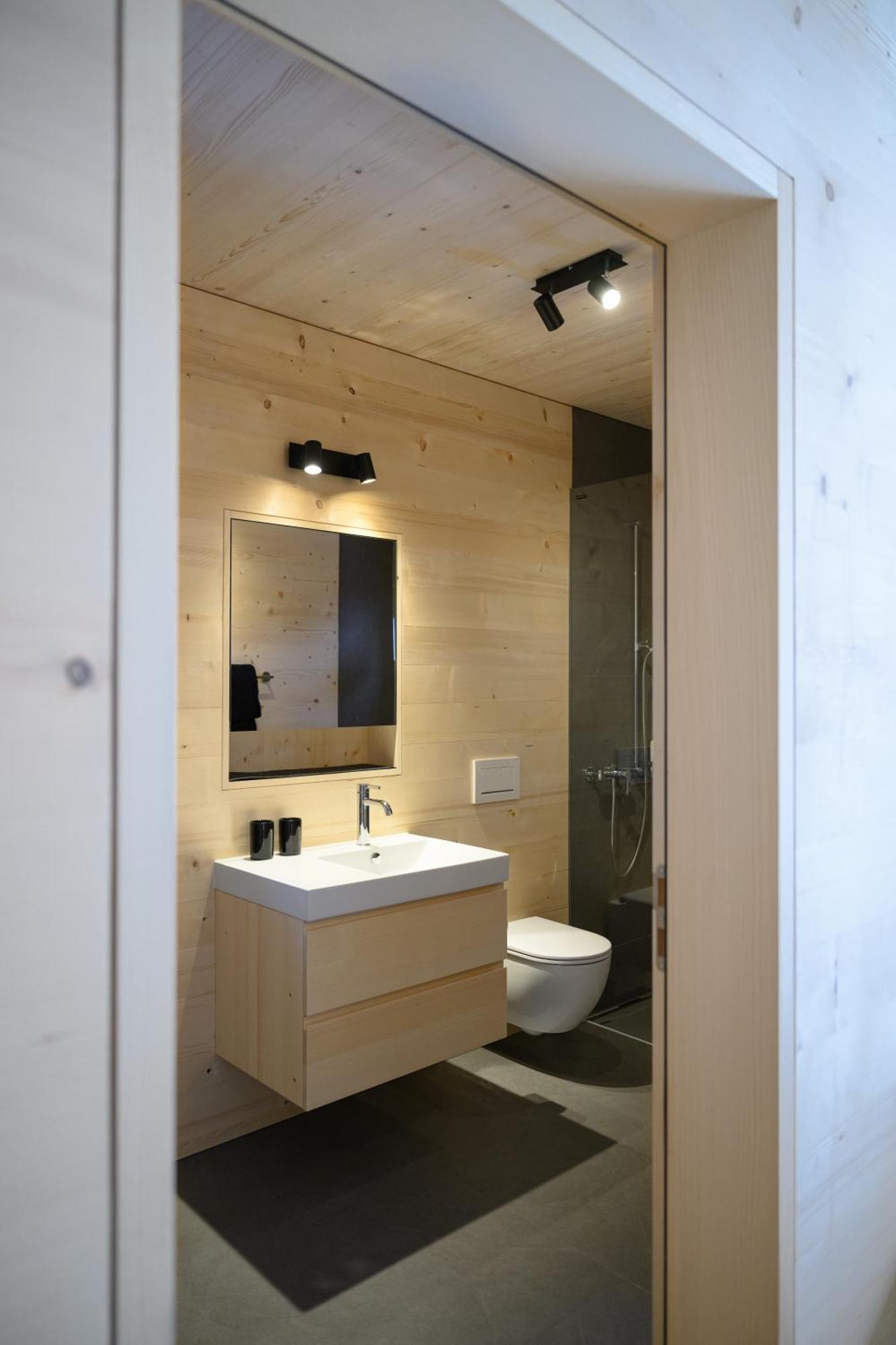 Mondholz Apartment Andermatt
